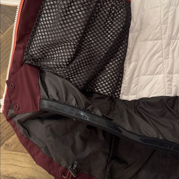 XL HELLY HANSEN LADIES MOTIONISTA LIFALOFT JACKET - wild rose color - Picture 8 of 9